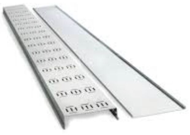 Bandeja troquelada metálica (20x5cmx2.40m) |I-0504| -BEAUCOUP-