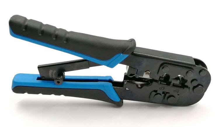 Ponchadora, cortadora metalica RJ45/RJ11 |96-225| -STANLEY-